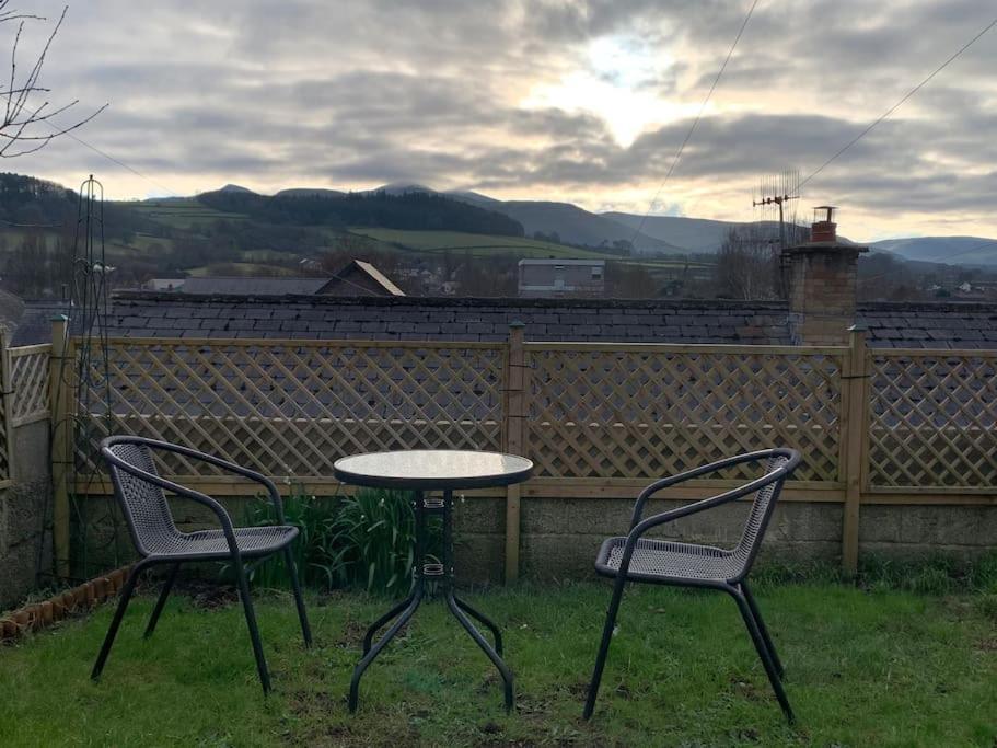 Mountain Views In The Heart Of Brecon Town Villa Dış mekan fotoğraf