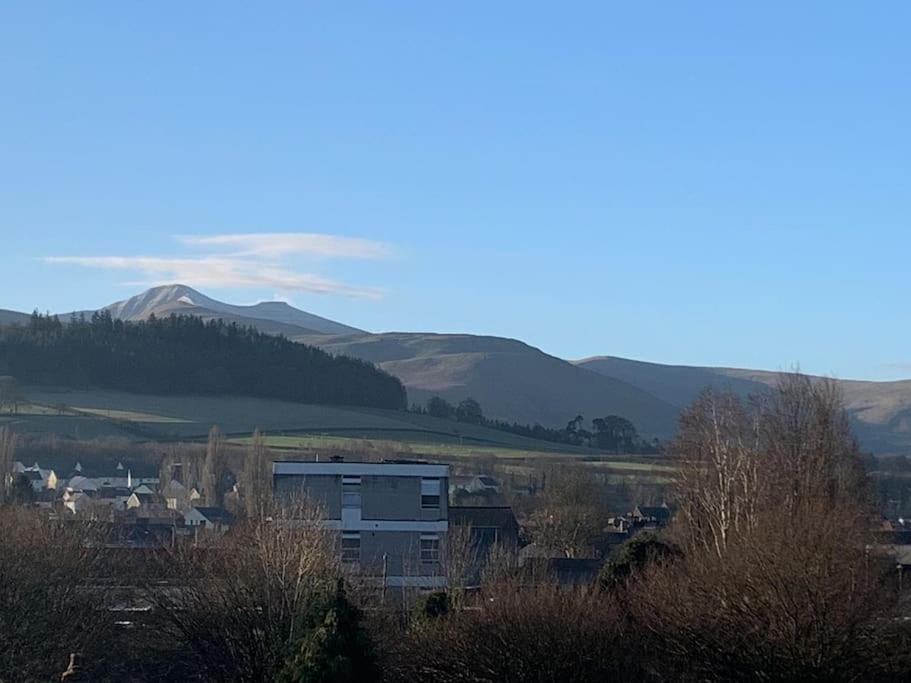 Mountain Views In The Heart Of Brecon Town Villa Dış mekan fotoğraf